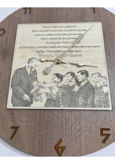 Ahşap Desen Duvar Saati - Andımız - Epoksi Reçine Kaplamalı - 40 Cm Ahşap