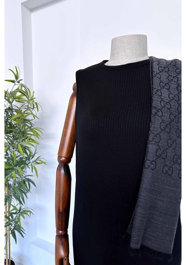 Merserize Kolsuz Elbise - Siyah