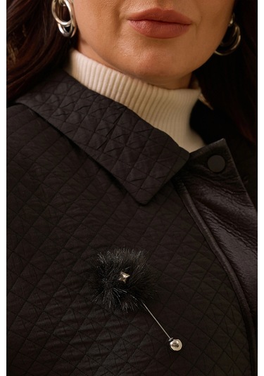 Galaxi Kadın Büyük Beden Aksesuar Detaylı Kapitone Kap 4007 Siyah Siyah