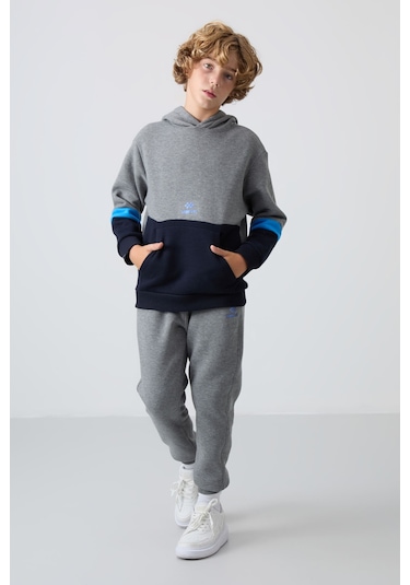 Gri Melanj Pamuklu Kalın İçi Tüylü Yumuşak Dokulu Standart Fit Nakışlı Erkek Çocuk Eşofman Takım - Gri Melanj