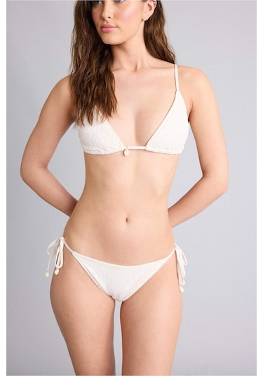 Defacto Regular Fıt Nakışlı Brode Bikini Alt B6895ax26smer103 Ekru-er103