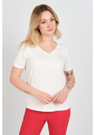 Ella Camelia Kadın Simli Süs Cepli V Yaka Kısa Kollu Bluz 24e038 Ekru Ekru