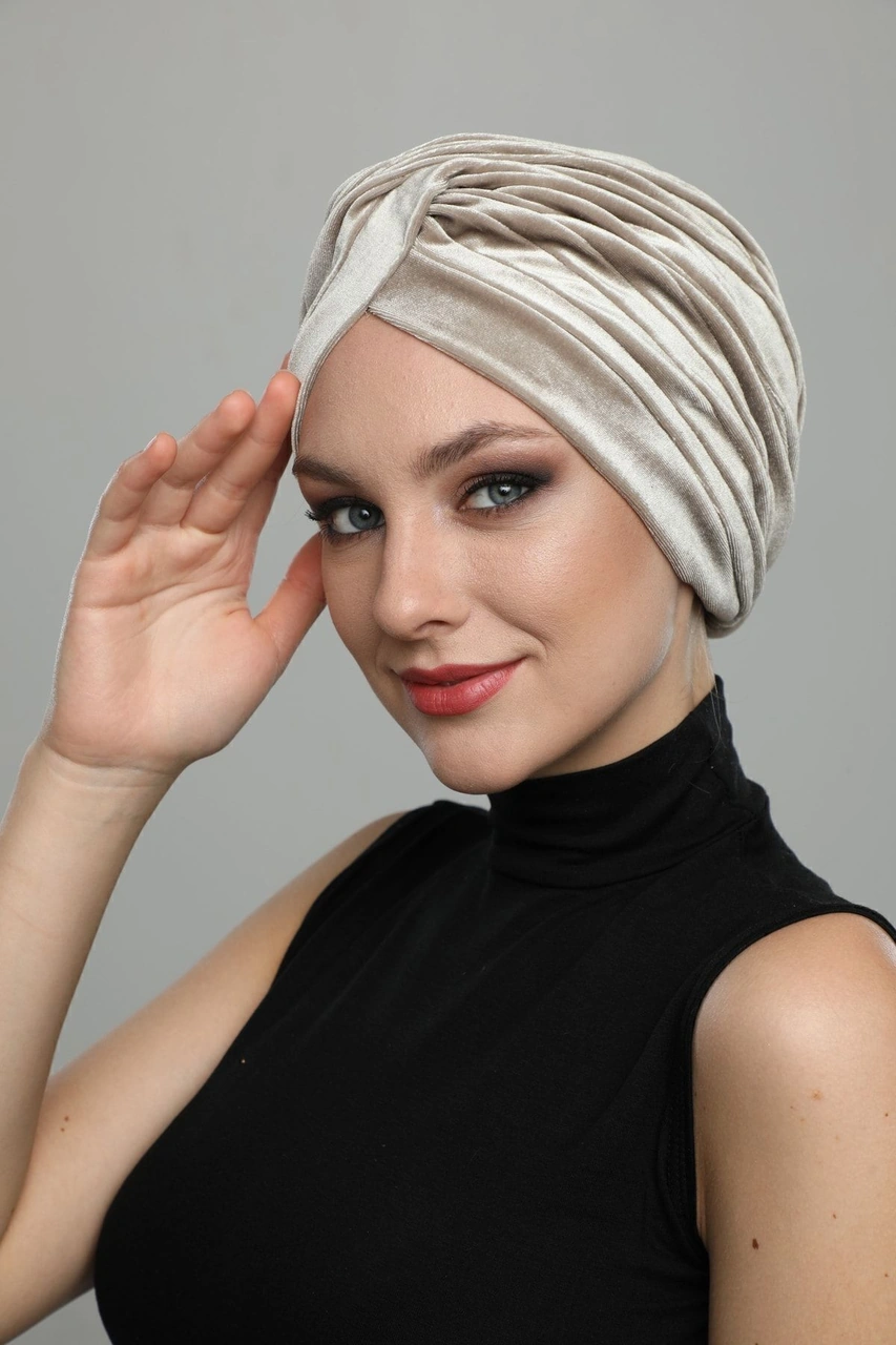 Kadife Çapraz Bej Hazır Türban Tesettür Bone Bej