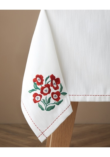 English Home Bright Parade Polyester Masa Örtüsü 150x200 Cm Beyaz - Kırmızı Beyaz - Kırmızı