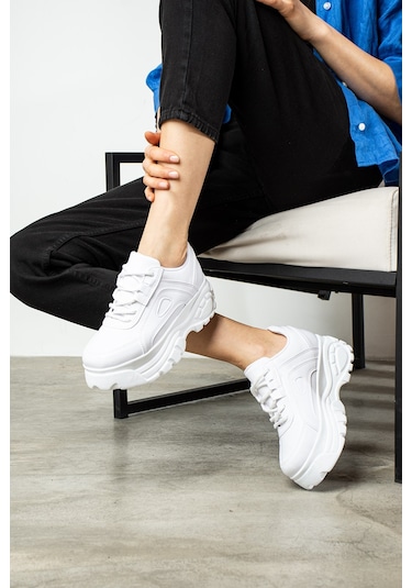 Günlük Kadın Spor Ayakkabı Yüksek Kalın Taban 6 Cm Suni Deri Sneaker 001 Beyaz