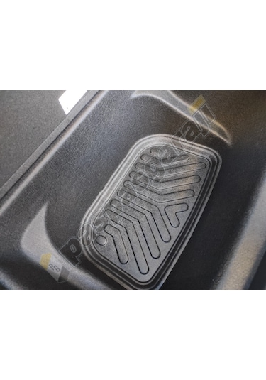 Kaiser Tesla Model Y Juniper Arka Küçük Bagaj Havuzu, 2025-