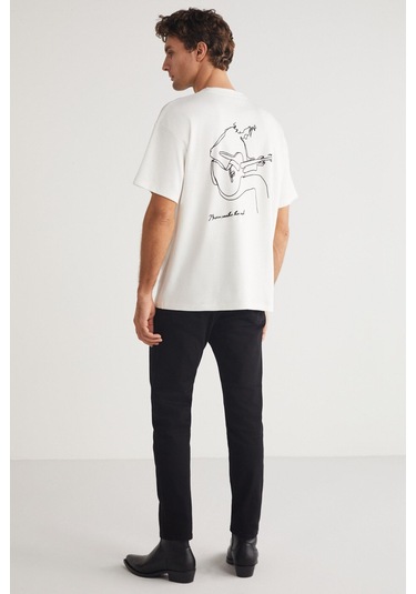 ROBERTO  Erkek Bisiklet Yaka %100 Pamuk Oversize Kalıp Baskı Detaylı Beyaz T-Shirt