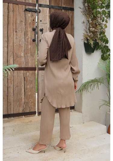 Büzgü Detaylı Tesettür Vizon Takım Vizon