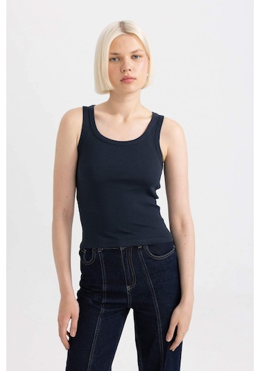 DeFacto Slim Fit Dar Kesim U Yaka Ribana Atlet C9826AXNSNV42 DeFacto Slim Fit Dar Kesim U Yaka Ribana Atlet C9826AXNSNV42