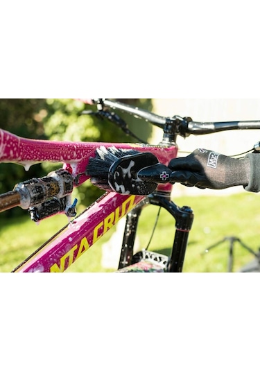 Muc-Off Soft Yıkama Fırçası - Siyah