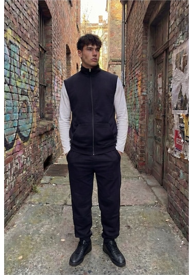 Erkek Siyah Dik Yaka Fermuarlı Yelekli 3 Lü Eşofman Takımı Beyaz Basic Sweatshirt & Jogger Alt Siyah Beyaz Erkek Siyah Dik Yaka Fermuarlı Yelekli 3 Lü Eşofman Takımı Beyaz Basic Sweatshirt & Jogger Alt Siyah Beyaz