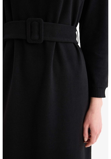 DeFacto Bisiklet Yaka Basic Düz Selanik Kumaş Midi Elbise F4154AX25SPBK81