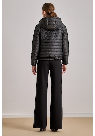 Cepli Siyah Kapitoneli Mont Siyah