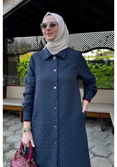 Rabia Şamlı Kapitone Kap Lacivert Çok Renkli