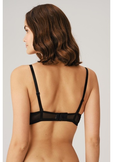 Balenli Desteksiz Dolgusuz Askıları Çıkabilen Yaka Detaylı T-shirt Sütyeni Siyah