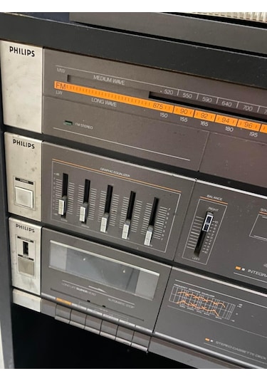 Philips F1340-60 052 Üç Katlı Pikaplı Müzik Seti