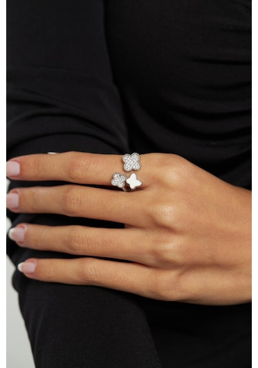 Beyaz Mineli Rodyum Kelebek Yonca Ayarlanabilir Gümüş Yüzük