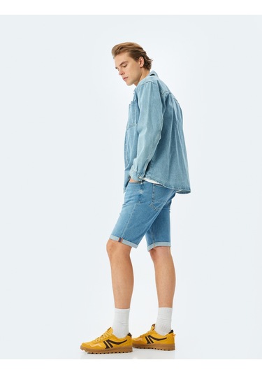 Koton Katlamalı Paça Bermuda Slim Fit Jean Şort Açık İndigo 5sam40009ıd Açık İndigo