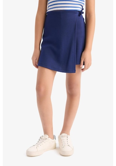 DeFacto Kız Çocuk Basic Düz Şort Etek B4465A825SMNV131 Lacivert DeFacto Kız Çocuk Basic Düz Şort Etek B4465A825SMNV131 Lacivert