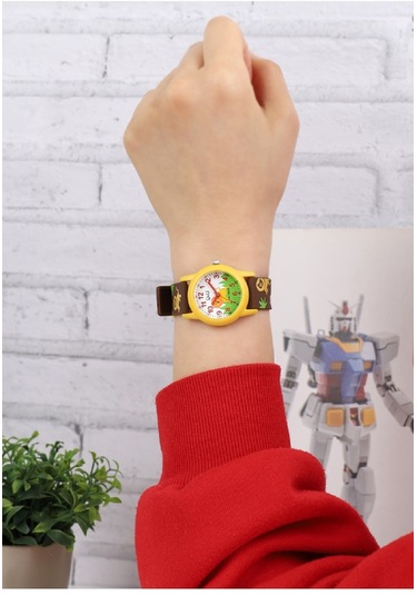 Q&Q QCG2219 Su Geçirmez Rakamlı Erkek Çocuk Kol Saati