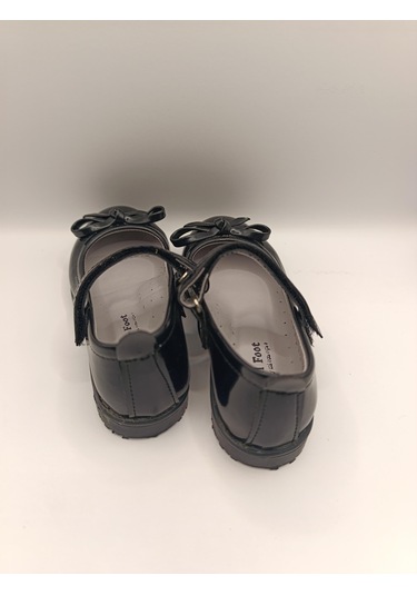 Kız Çocuk Rugan Kaydırmaz Taban Babet Siyah