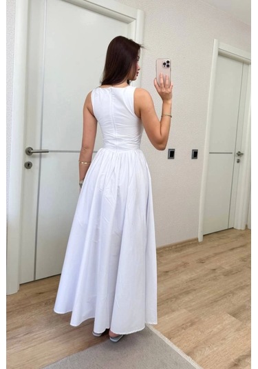Sifir Kol Beli Oturtmalı Kolsuz Uzun Elbise - Beyaz Sifir Kol Beli Oturtmalı Kolsuz Uzun Elbise - Beyaz
