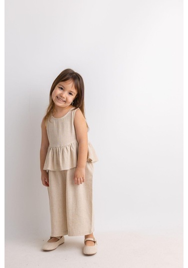 Oliventhekid Beli Volanlı Sırtı Düğmeli Kolsuz Keten Kız Çocuk Tulum Bej Bej