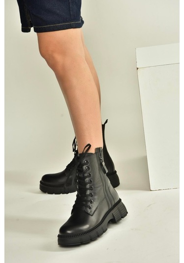 Fox Shoes V555589103 Siyah Hakiki Deri Bağcıklı Postal Bot Siyah