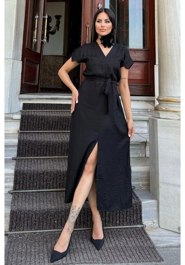 Siyah V Yaka, Kısa Kol, Airobin Kumaş, Omuz Detaylı, Kemerli/kuşaklı, Önden Yırtmaçlı Maxi Elbise Siyah