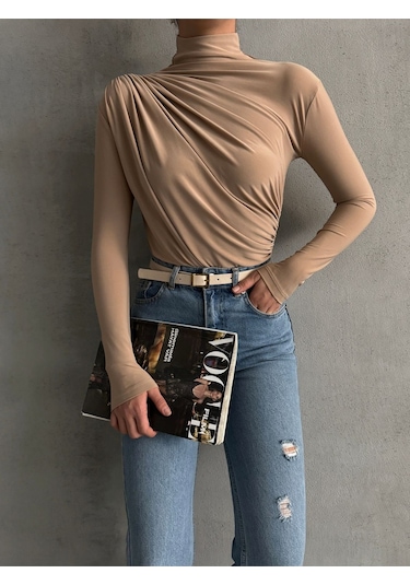 Kadın Büzgü Detaylı Dik Yaka Sandy Bluz Vizon