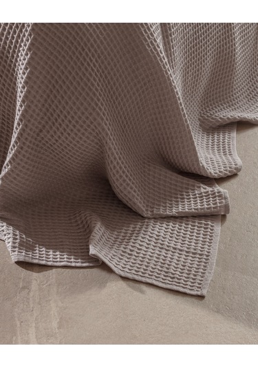 Avril Çift Kişilik Pamuklu Ecocell Düz Pike - Soft Mürdüm 8684427043424 Çok Renkli