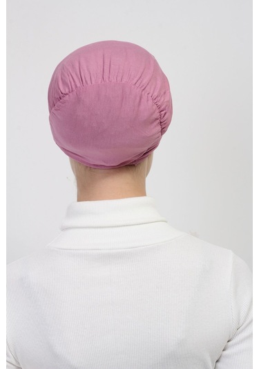 Lastikli Kaymaz Geçmeli Pratik Tesettür Bone Pembe