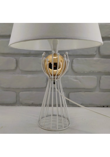 Beyaz Gold Renk Toplu Sude Model Metal Ayak Kumaş Şapkalı Abajur Beyaz