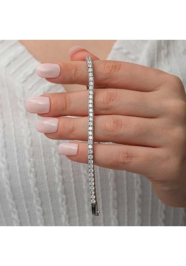 Gümüş 3.5 Mm Beyaz Taşlı Su Yolu Kadın Bileklik Çok Renkli