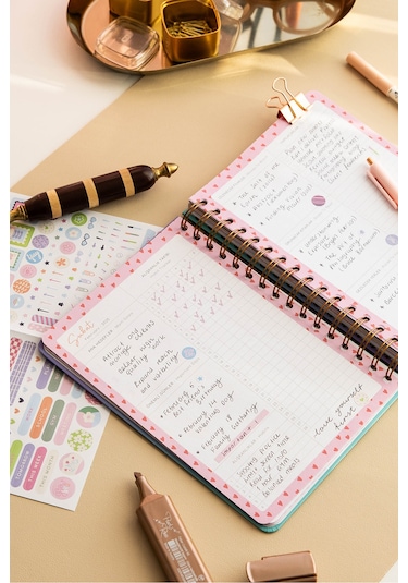 2026 A5 Spiralli Renkli Haftalık Ajanda 12 Aylık Motivasyon Sayfalı Galaksi Galaksi