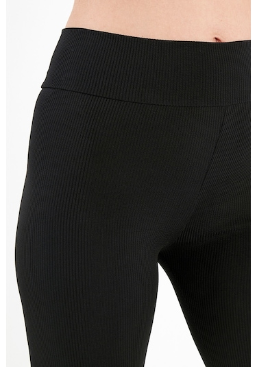 Lela Esnek Slim Fit Toparlayıcı Yüksek Bel Bayan Tayt 5865552 Siyah Lela Esnek Slim Fit Toparlayıcı Yüksek Bel Bayan Tayt 5865552 Siyah