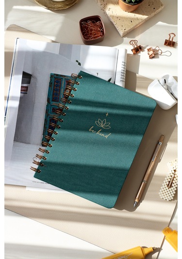 A5 Spiralli Sert Kapak Keten Düz Çizgisiz Tarihsiz Not Defteri Koyu Yeşil Koyu Yeşil