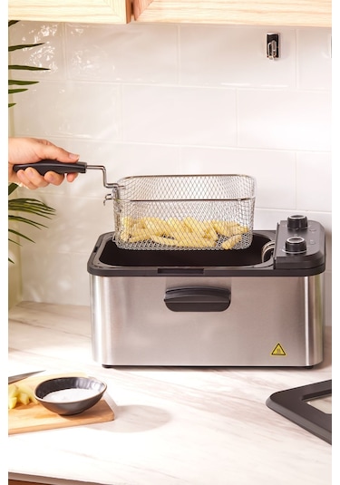 Karaca Yağ Filtreli Zamanlayıcılı XL 3.2 L Fritöz