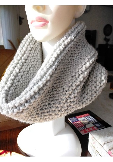 Duman Rengi El Yapımı Unisex Boyunluk Duman