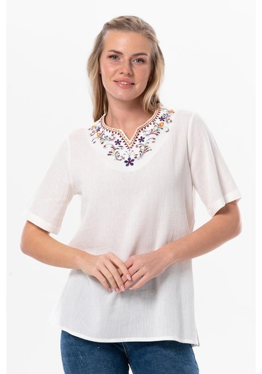 Kısa Kol Şile Bezi Gökkuşağı Nakış Detaylı Yazlık Bluz Krem Krm-krem