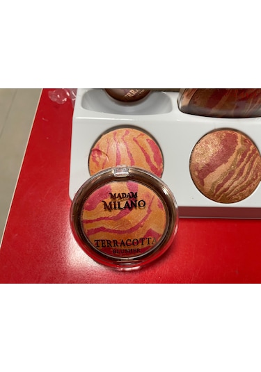 Madam Milano Allık Terracota 01