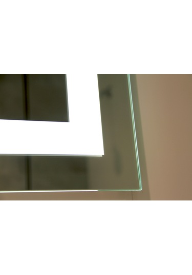 Brat 50x70 Cm. B055 Buğu Çözücülü Dokunmatik Led Ayna