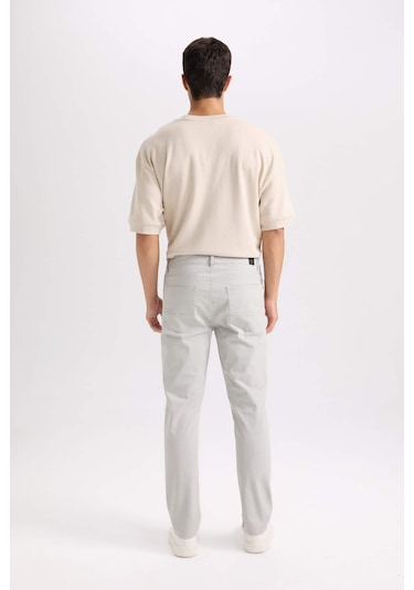DeFacto Yazlık Gabardin Chino Kanvas Pantolon Slim Fit Dar Kesim Dar Paça Cepli B2089AX25SPGR296