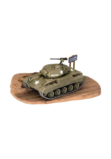 Revell Maket Model Kit M24 Chaffee 03323