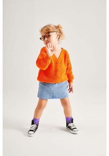 Kız Çocuk Turuncu Triko Hırka V Yaka Düğmeli + Kot - Denim Etek Kombin Turuncu