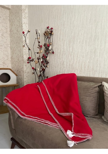 Püsküllü Çoban Dikişli Tek Kişilik Polar Battaniye 150x180 Cm Kırmızı