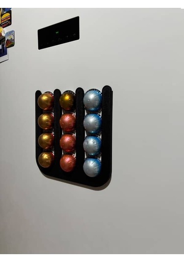 İhtiyacın3d Nespresso Vertuo Kapsül Düzenleyici Mıknatıslı 12 Li Kahve Kapsül Standı 24x24 Cm Siyah