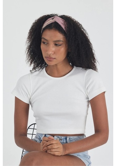 Beyaz Kısa Kol Bisiklet Yaka Vücuda Oturan Kaşkorse Crop + Bandana Set %100 Pamumklu, Esnek Rahat Beyaz-gül Kurusu-bej