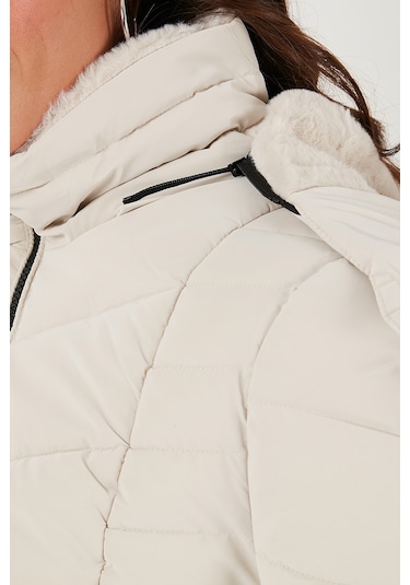 Lela Kapitoneli Slim Fit Çıkarılabilir Kapüşonlu Bayan Mont 497Mara Taş