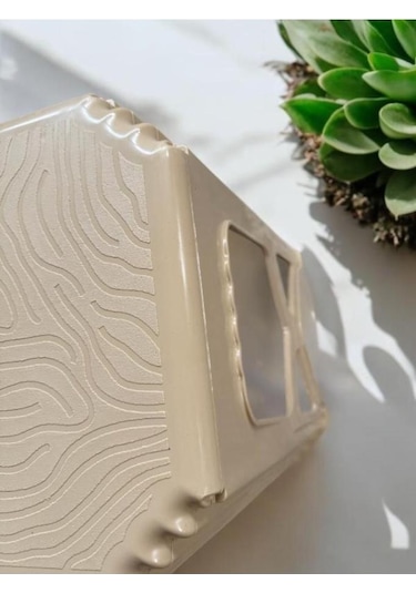 Karatay Orta Boy Plastik Mutfak, Banyo, Balkon Ve Bahçe Taburesi Krem